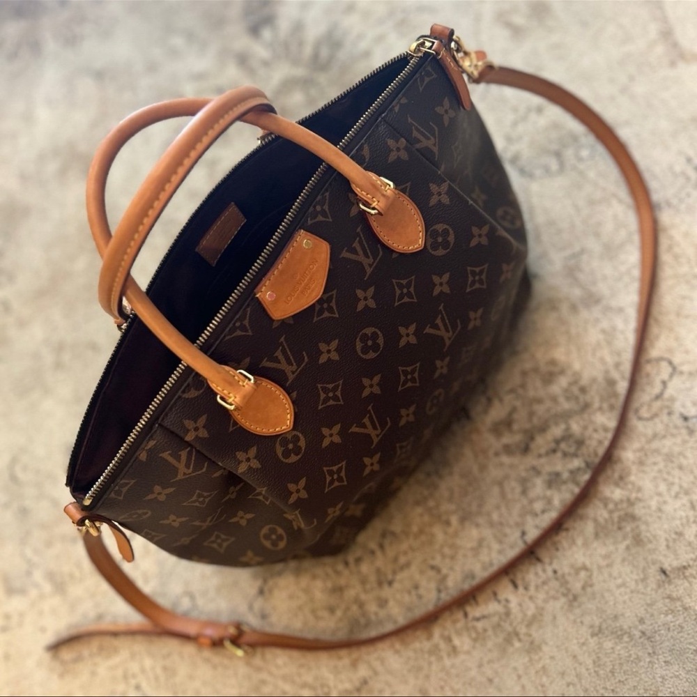 Louis Vuitton Classic Monogram Tan Shoulder Bag